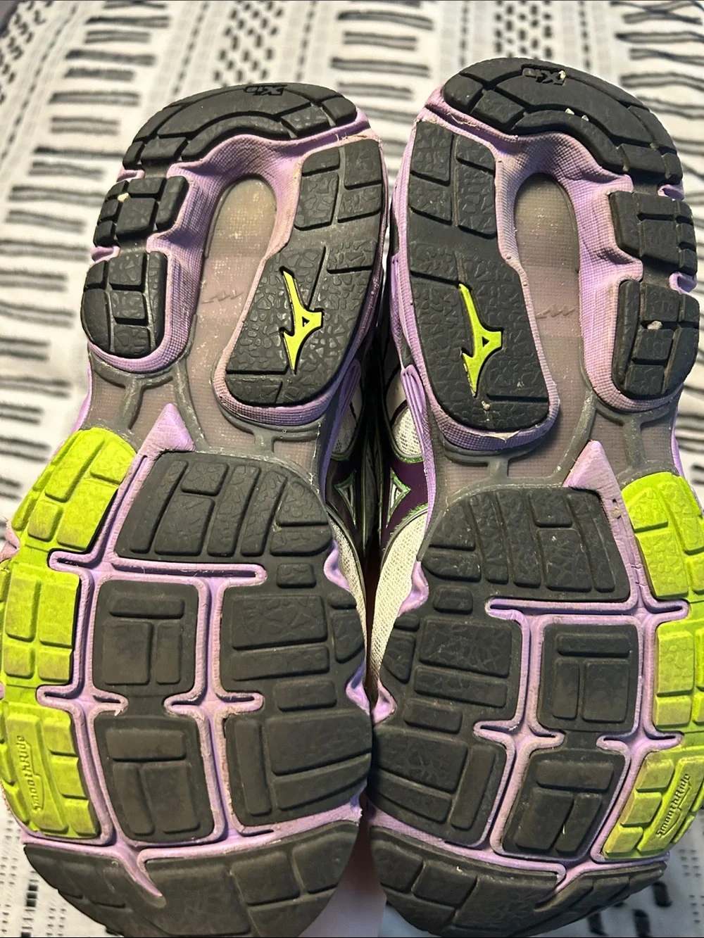 Mizuno lightweight running